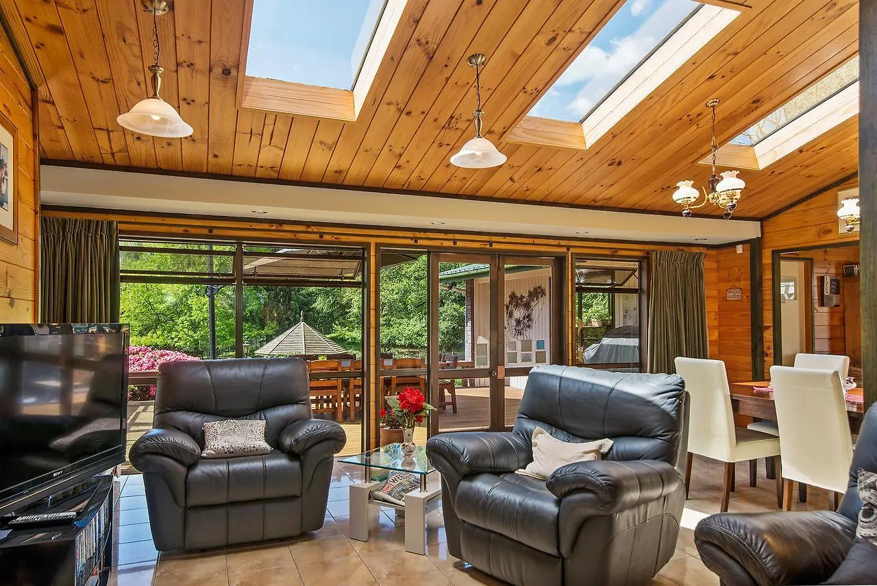Mokoia Downs B&B Rotorua
