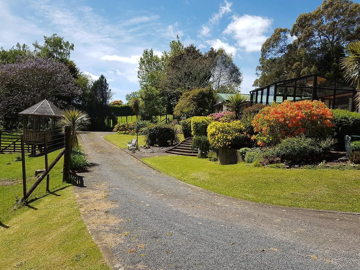 Mokoia Downs B&B Rotorua 5*,